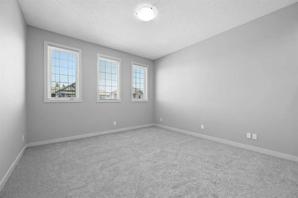 229 Bridlerange Place SW