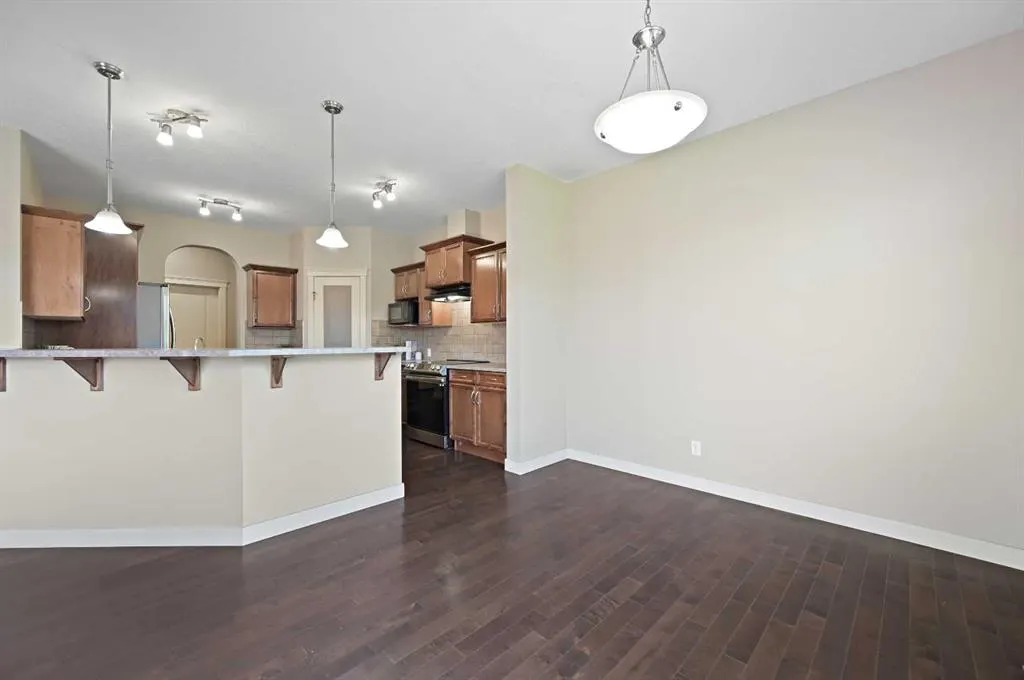 229 Bridlerange Place SW