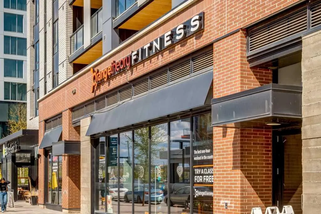 4138 University Avenue NW, #617