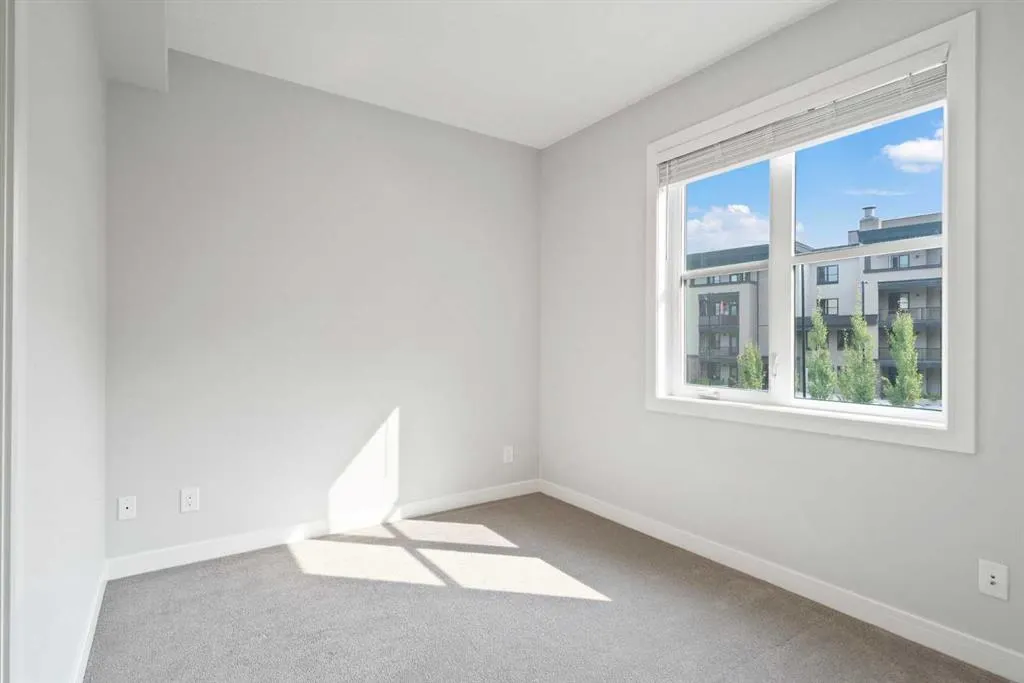80 Greenbriar Place NW, #3203