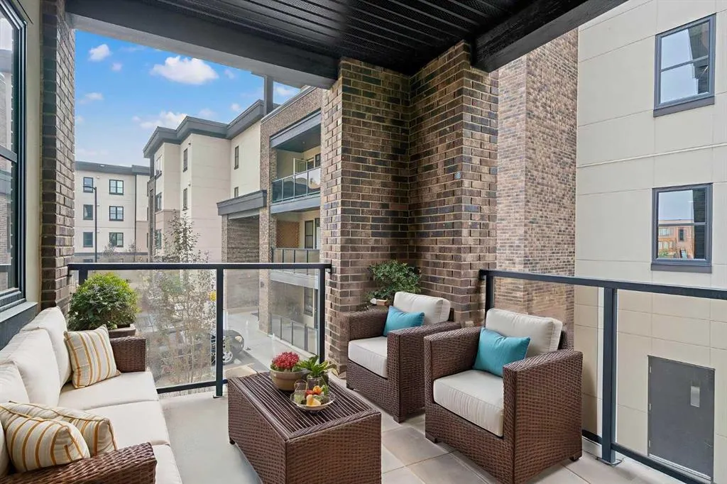 80 Greenbriar Place NW, #3203