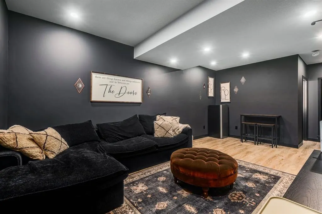 53 Seton Manor SE