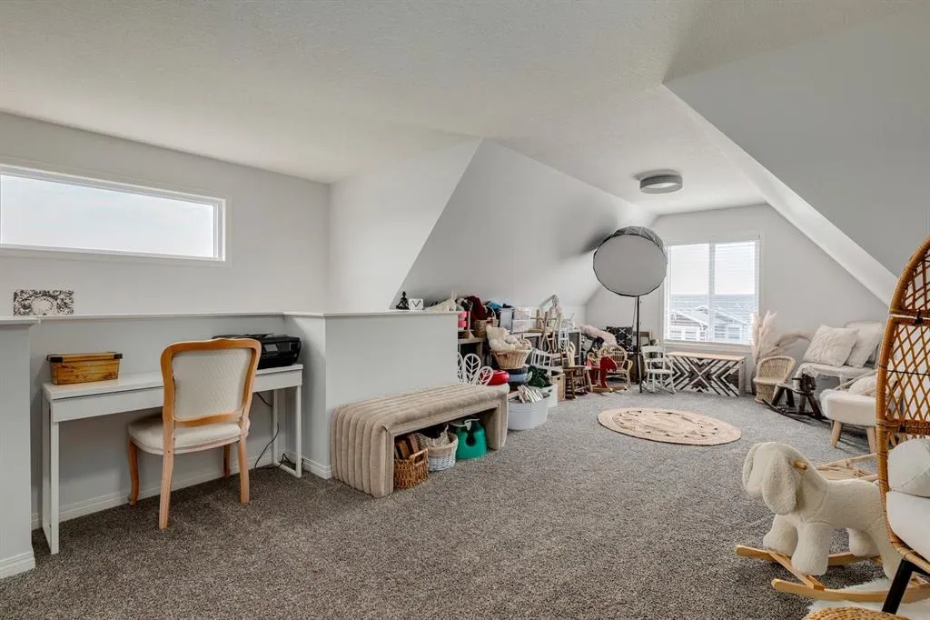 53 Seton Manor SE