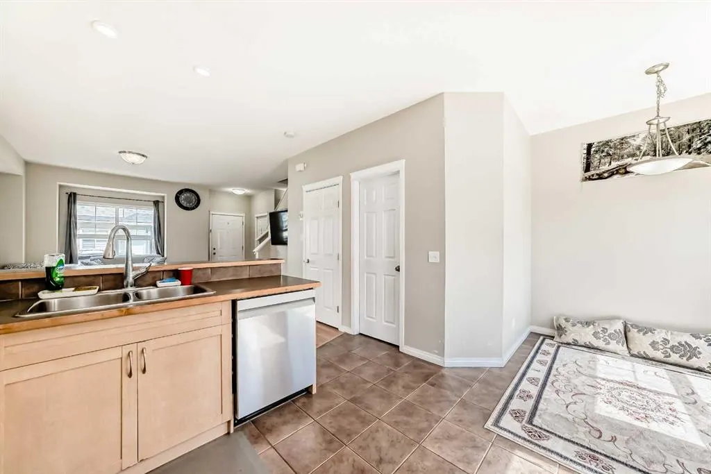 111 Tarawood Lane NE, #337