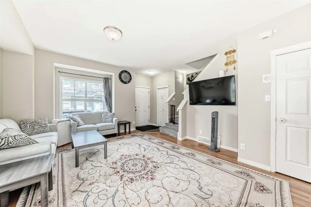 111 Tarawood Lane NE, #337