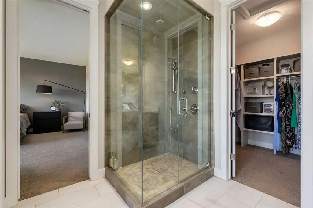120 Emberside Glen