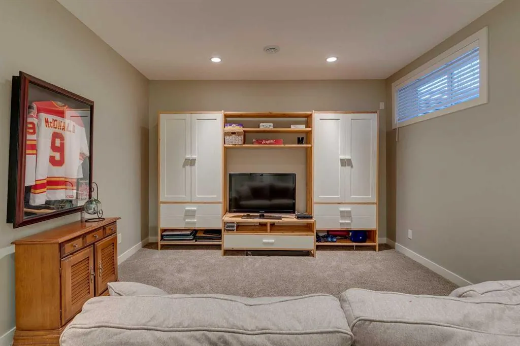 101 Cranarch Common SE