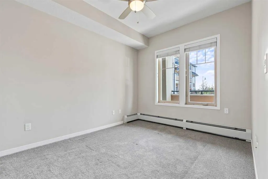 30 Mahogany Mews SE, #202