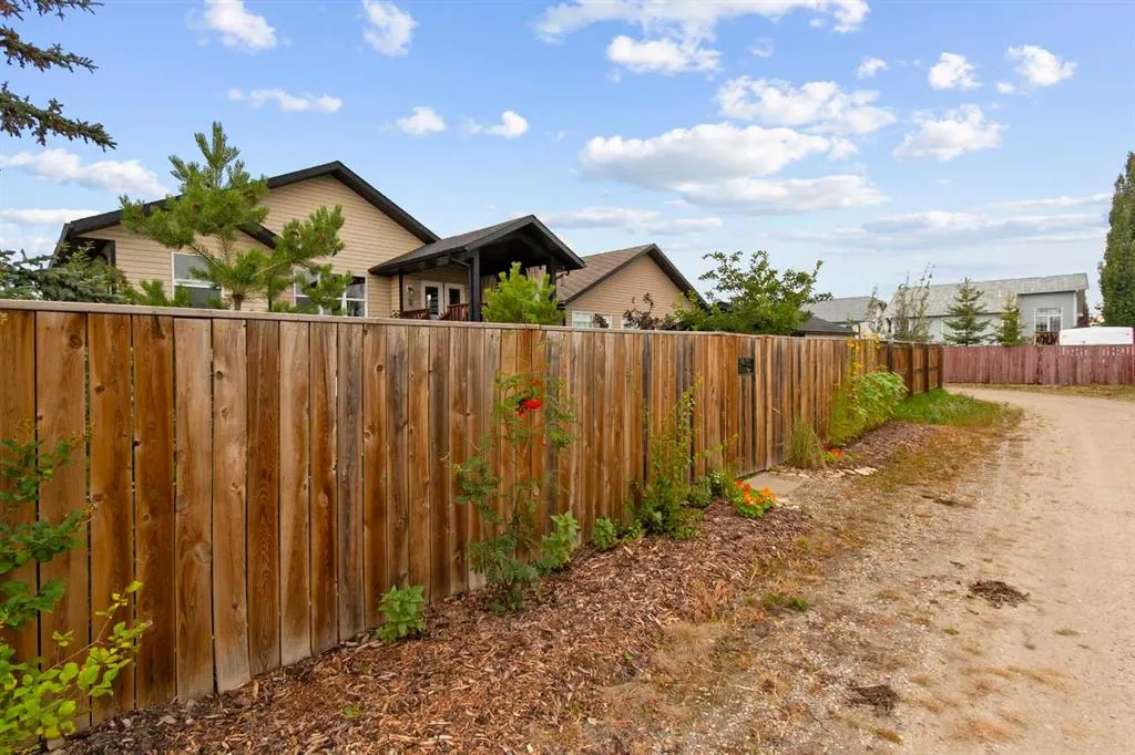 101 Willow Green