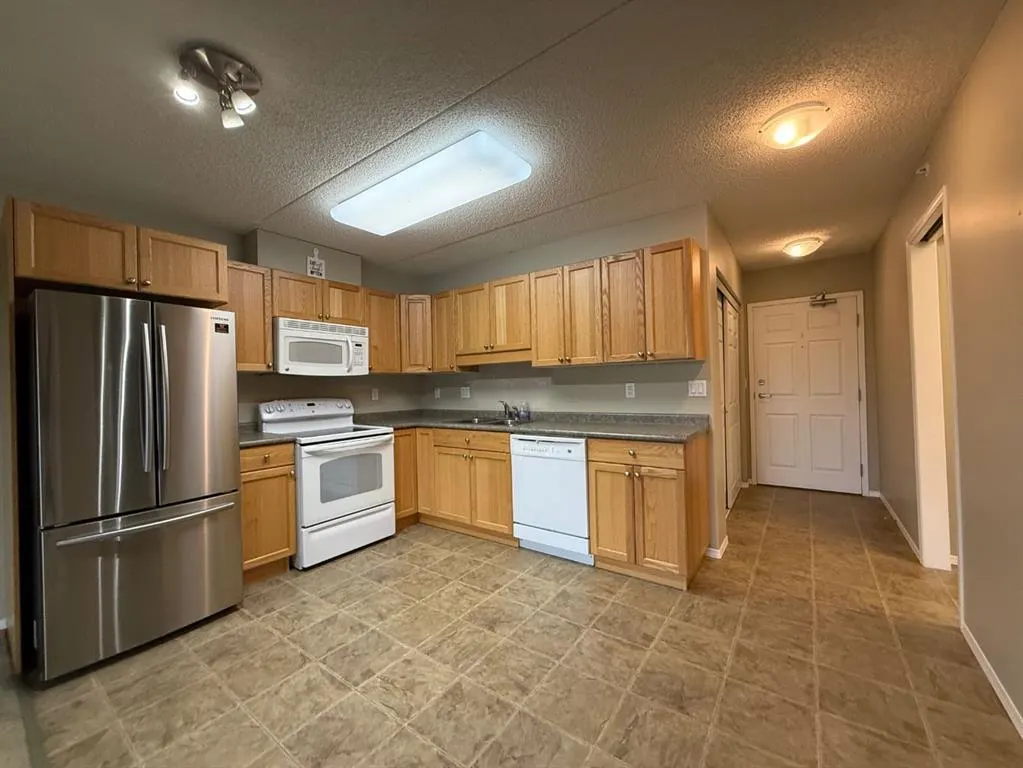 4646 55th Avenue, #302