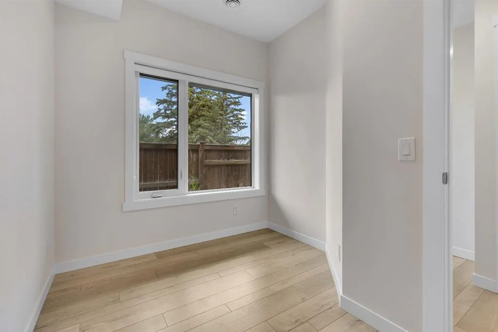 514 Greenbriar Common NW