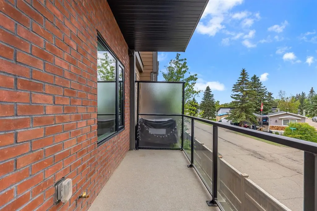 514 Greenbriar Common NW