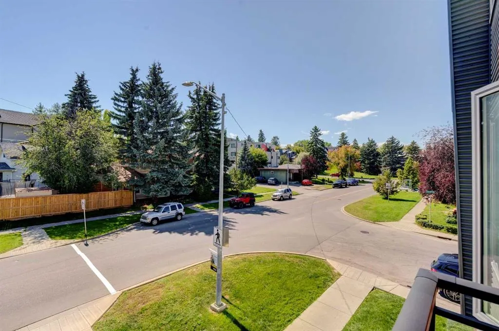 93 34 Avenue SW, #205