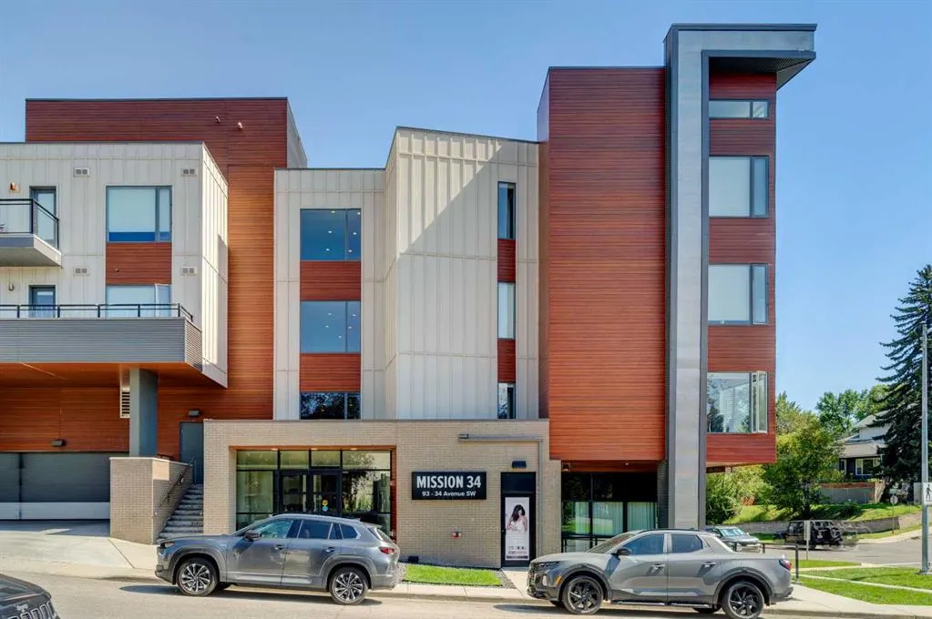 93 34 Avenue SW, #205
