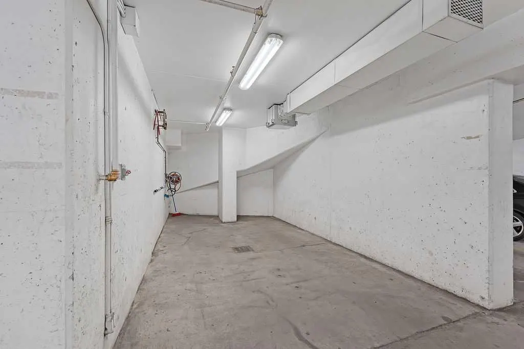 110 7 Street SW, #704