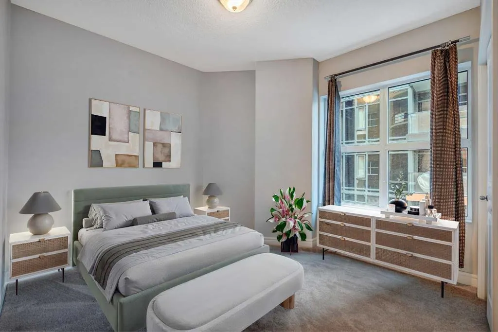 110 7 Street SW, #704