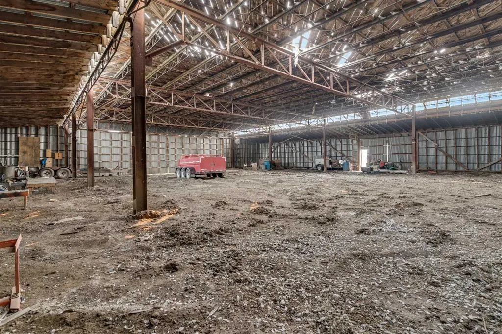 280060 Township Road 254