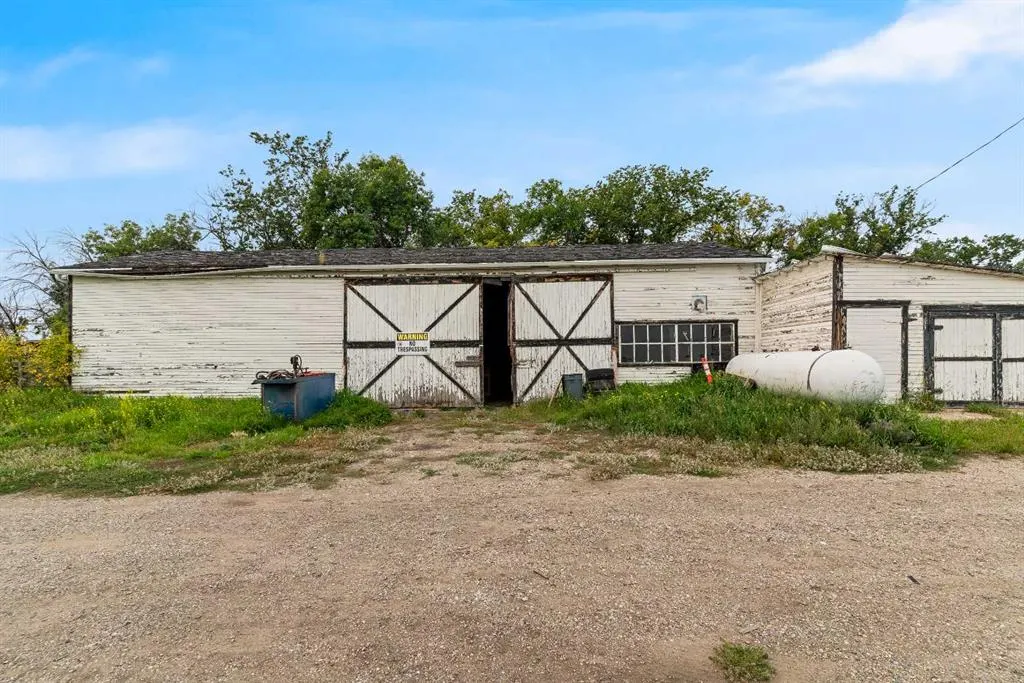 280060 Township Road 254