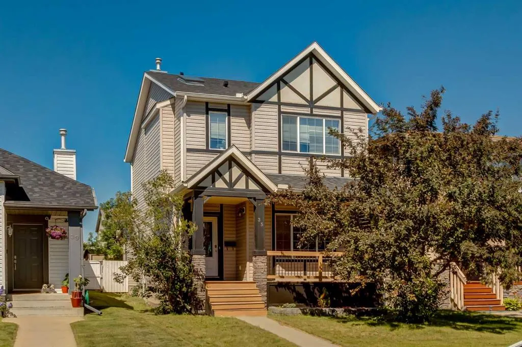 35 Bridlecrest Manor SW