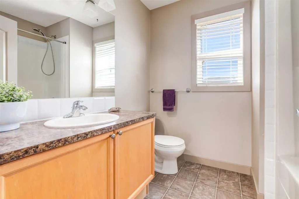35 Bridlecrest Manor SW