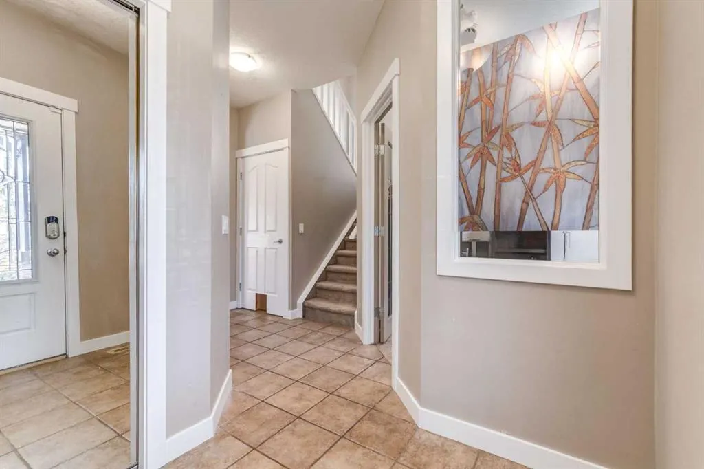 35 Bridlecrest Manor SW