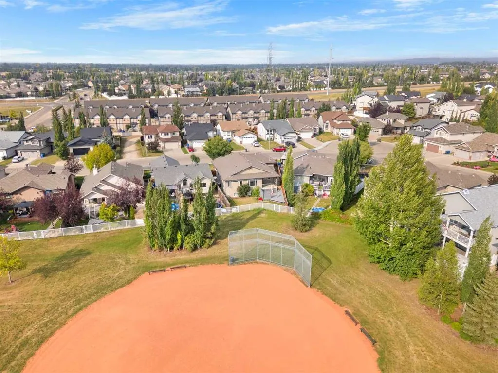 27 Irving Crescent