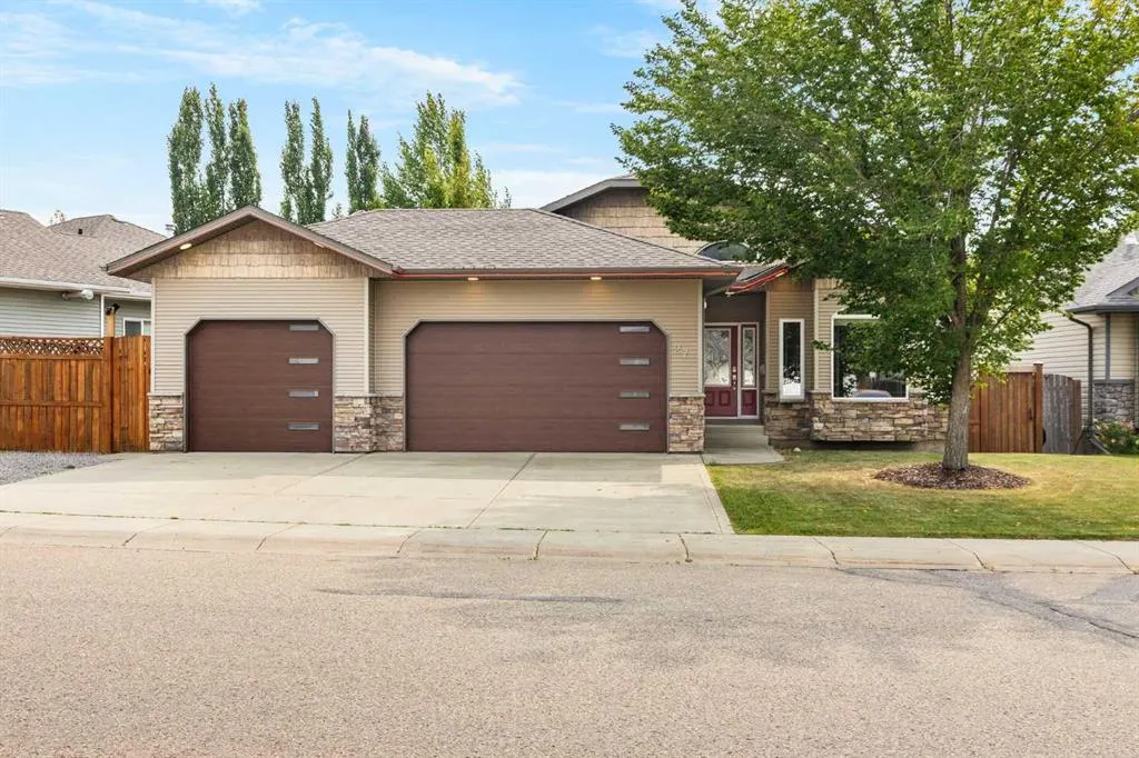 27 Irving Crescent