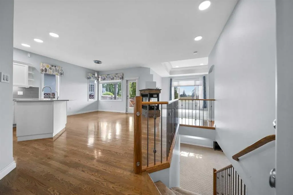 27 Irving Crescent