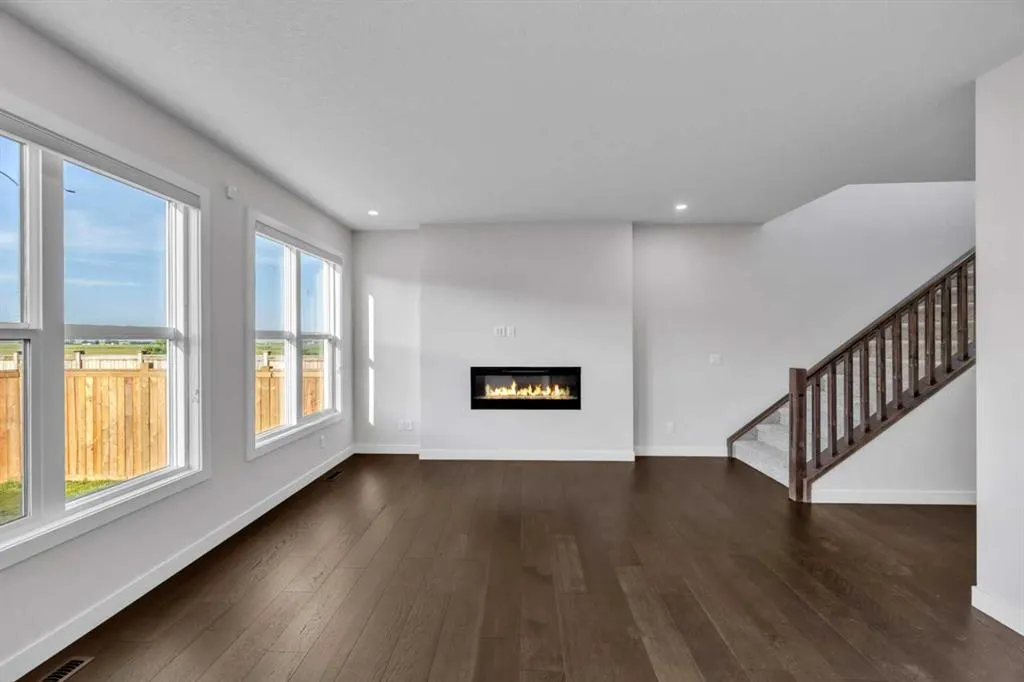 116 Homestead Close NE