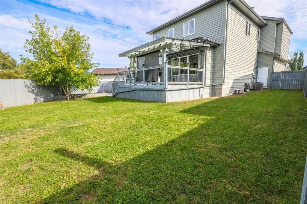 6810 59 Street Close