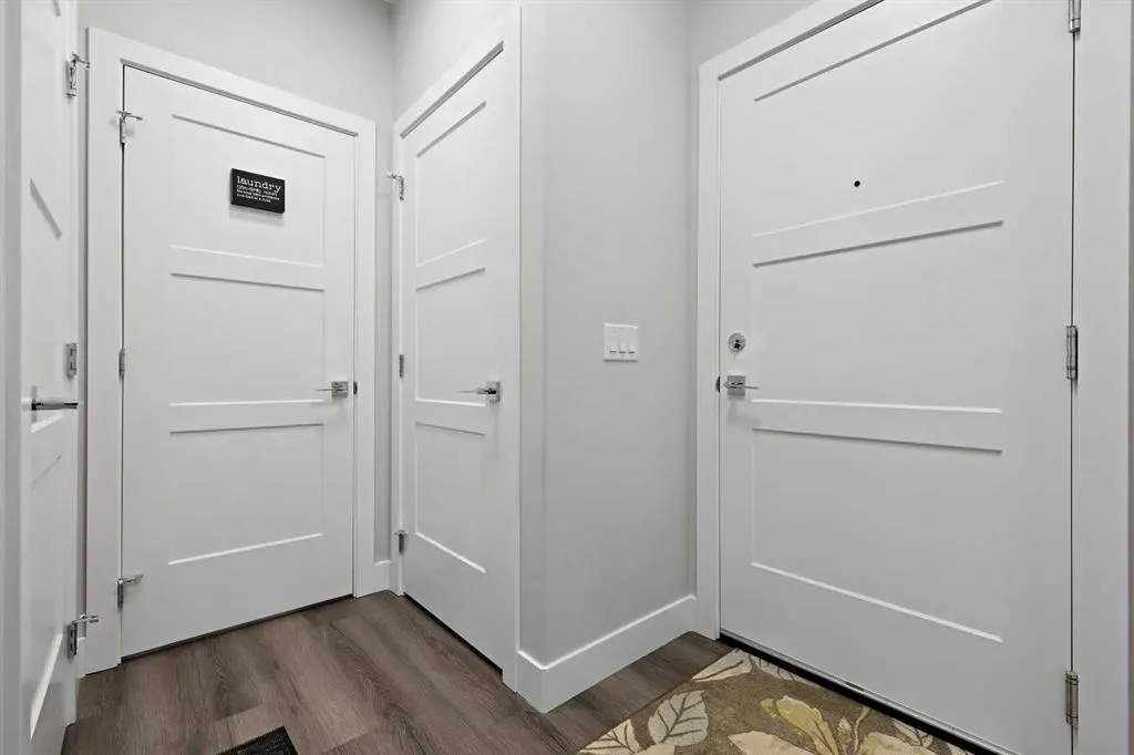 8355 19 Avenue SW, #105
