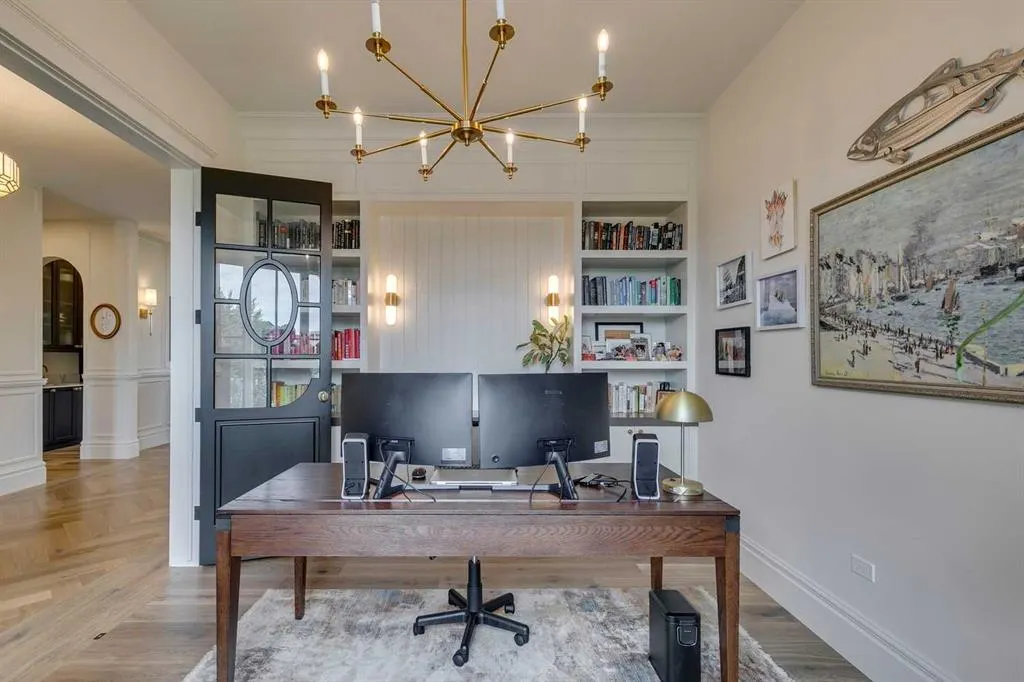 129 Glyde Park