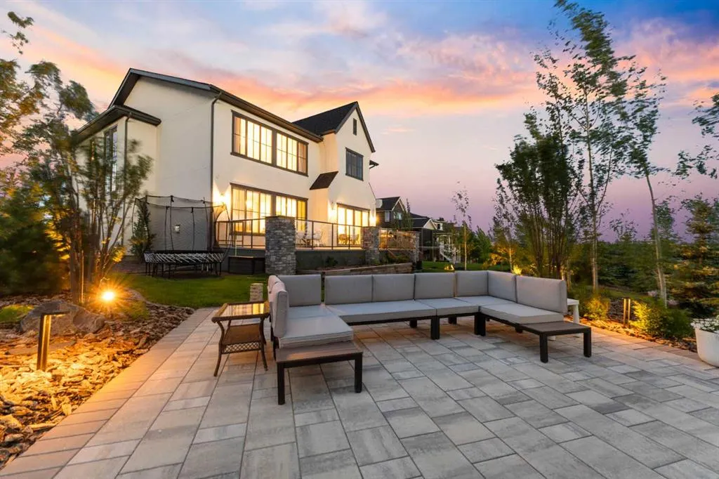 129 Glyde Park