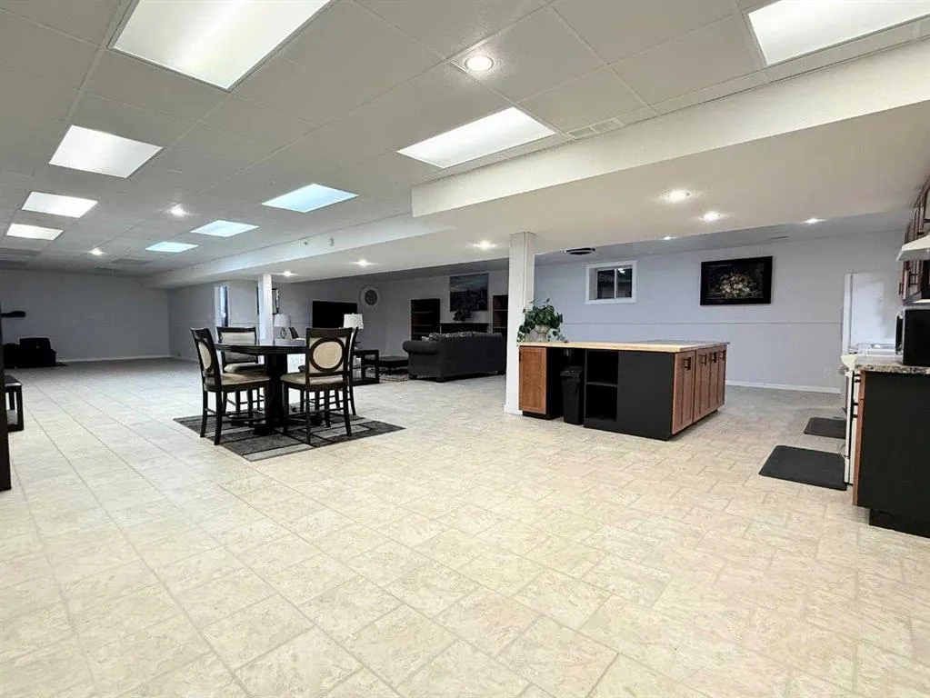 12112A Range Road 55