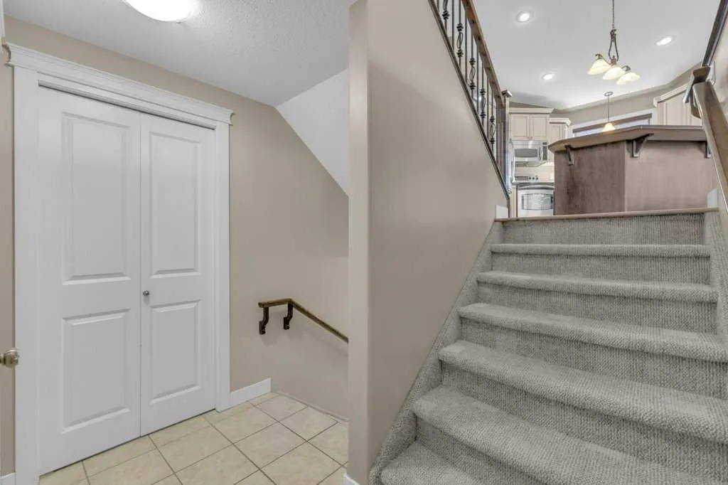 29 Estella Crescent