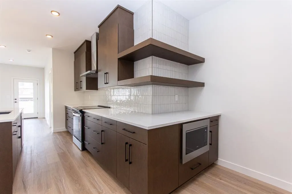 10 Tindale Place