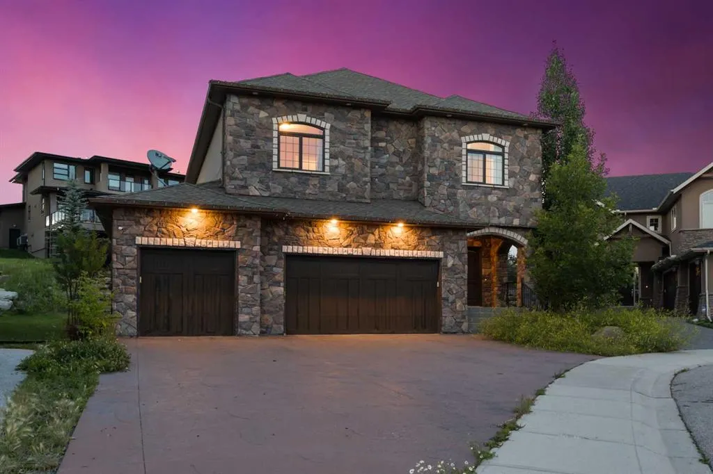 24 Fortress Court SW