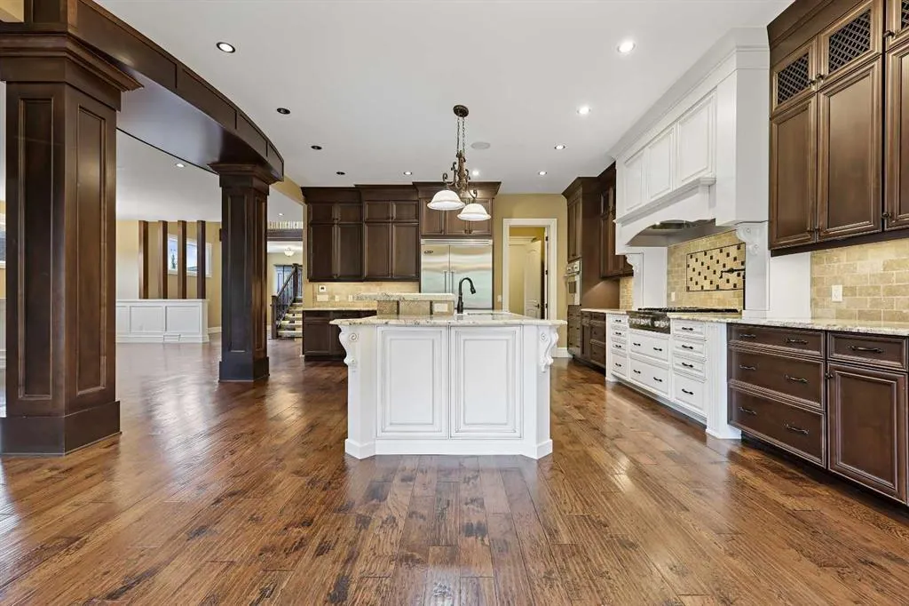 24 Fortress Court SW