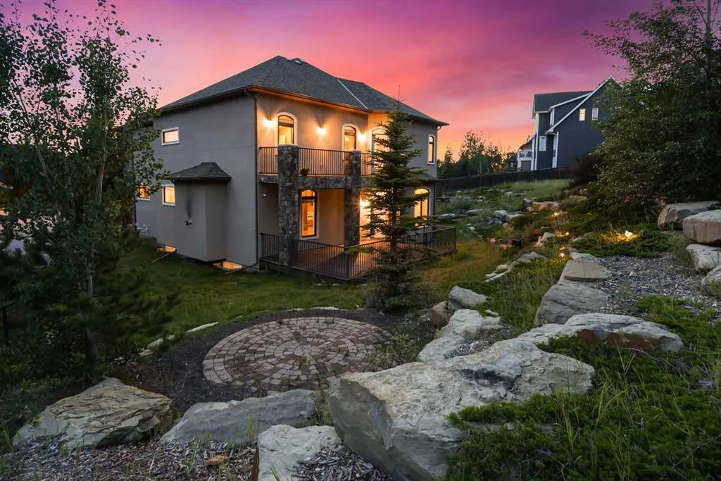 24 Fortress Court SW