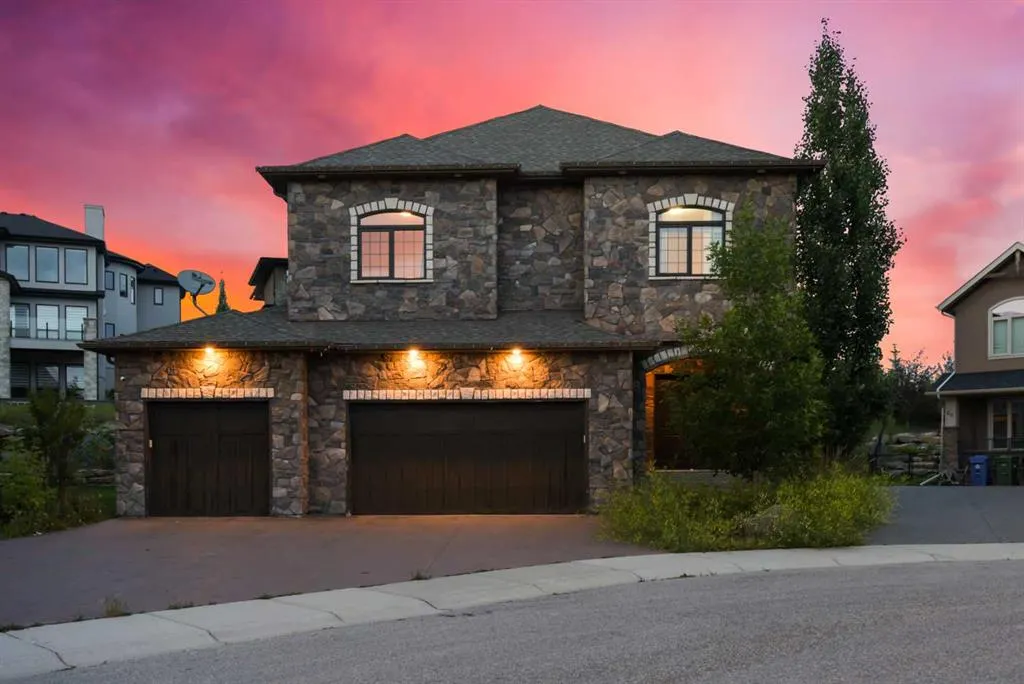 24 Fortress Court SW