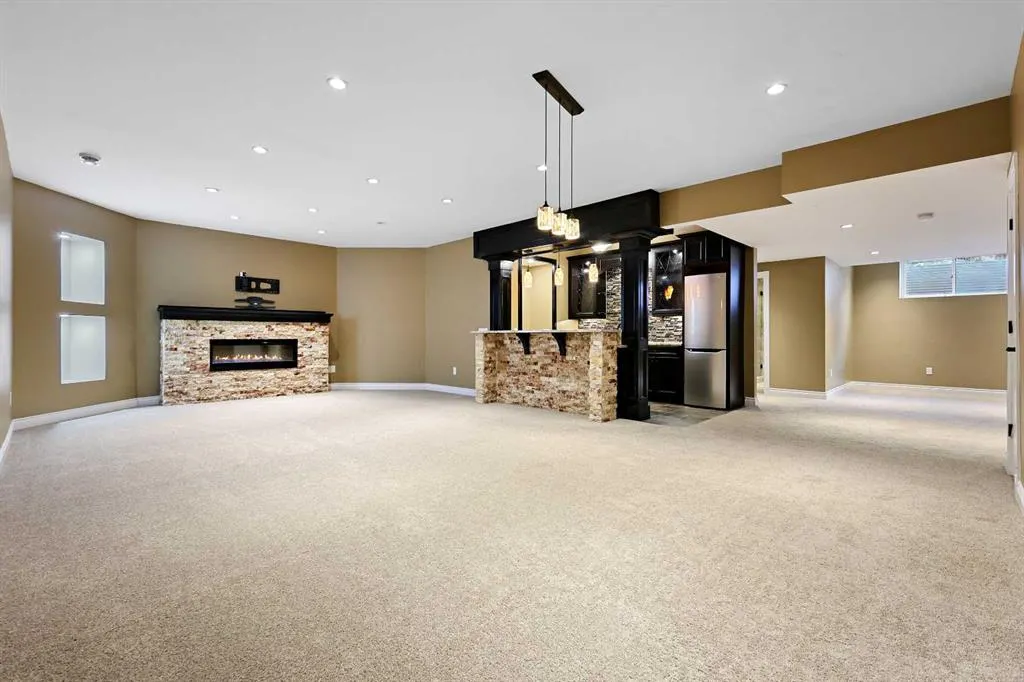 24 Fortress Court SW