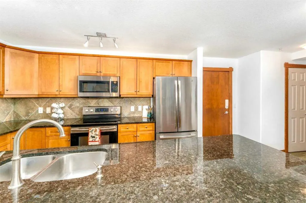 170 Crossbow Place, #201
