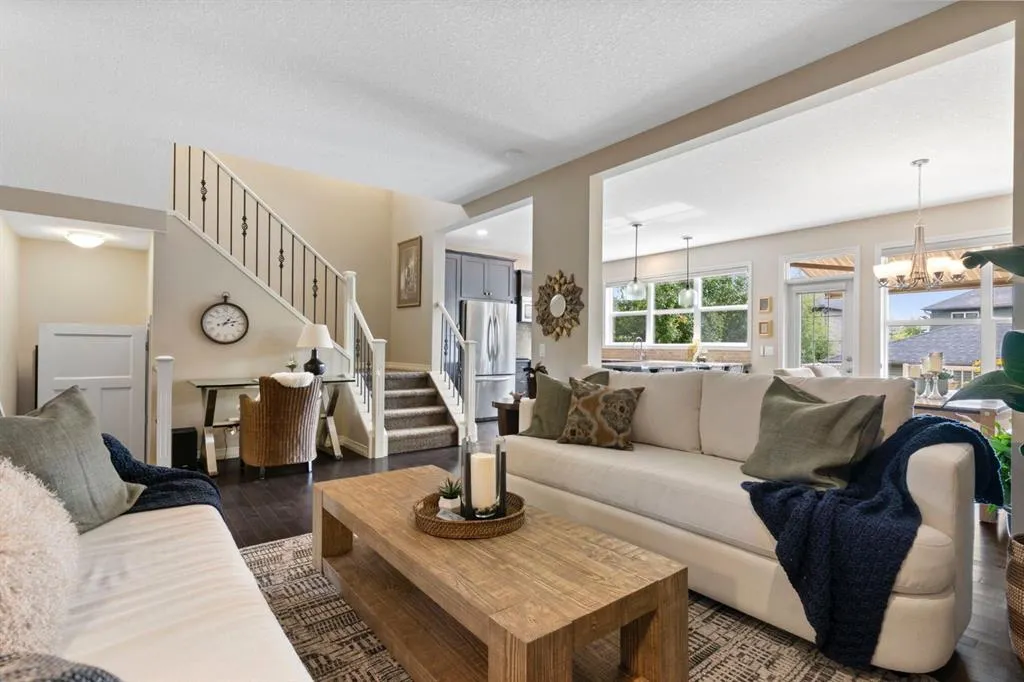 33 Sundown Grove
