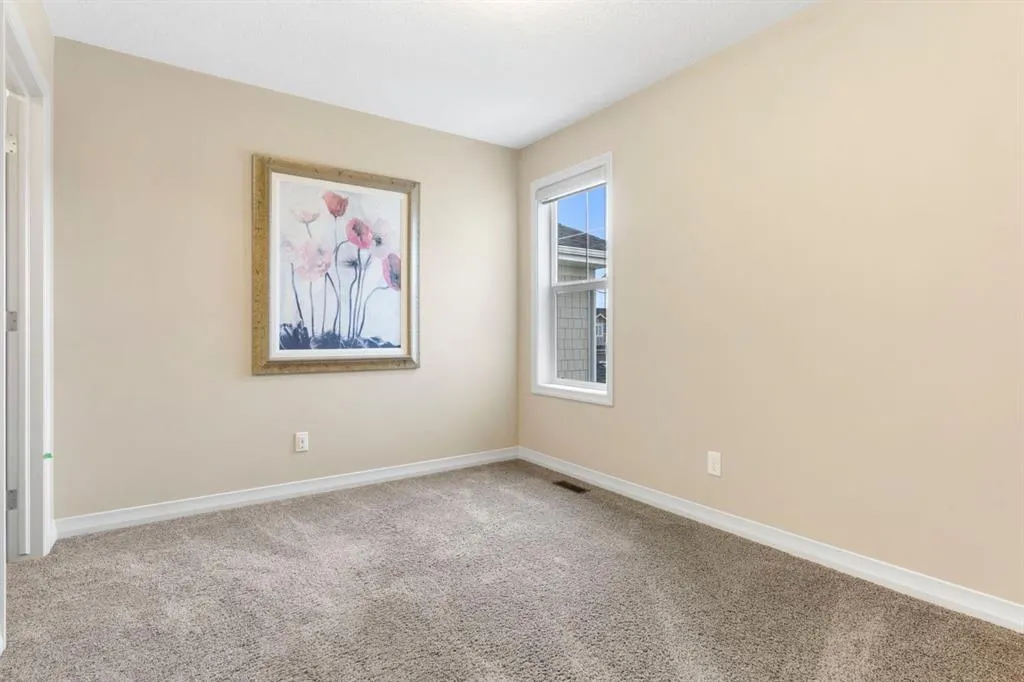33 Sundown Grove