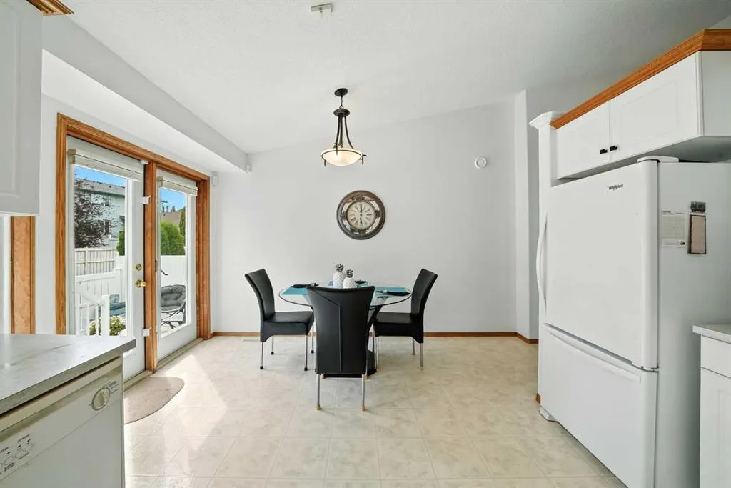 62 Rowell Close