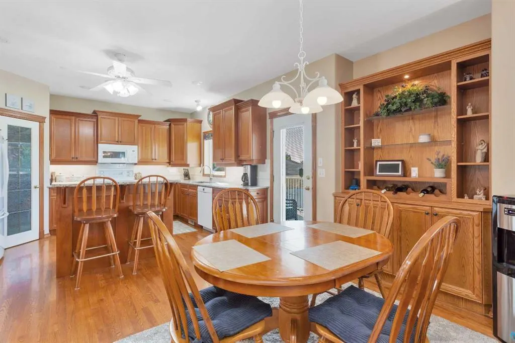 16 Ahlstrom Close