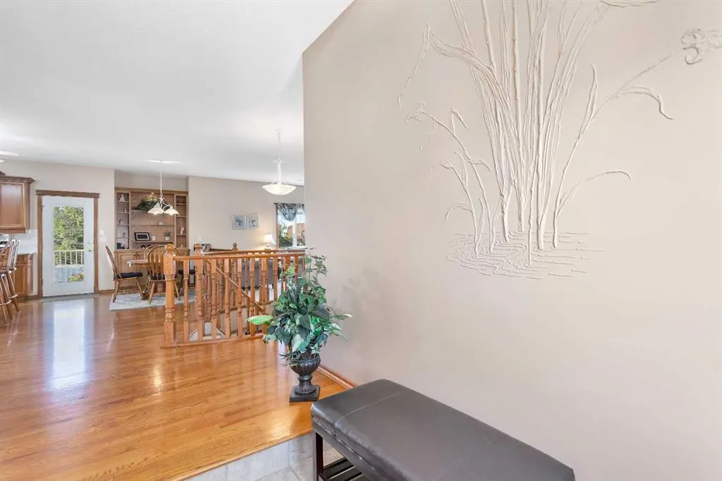 16 Ahlstrom Close