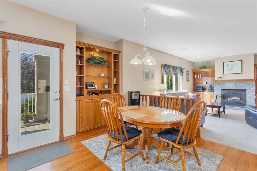 16 Ahlstrom Close