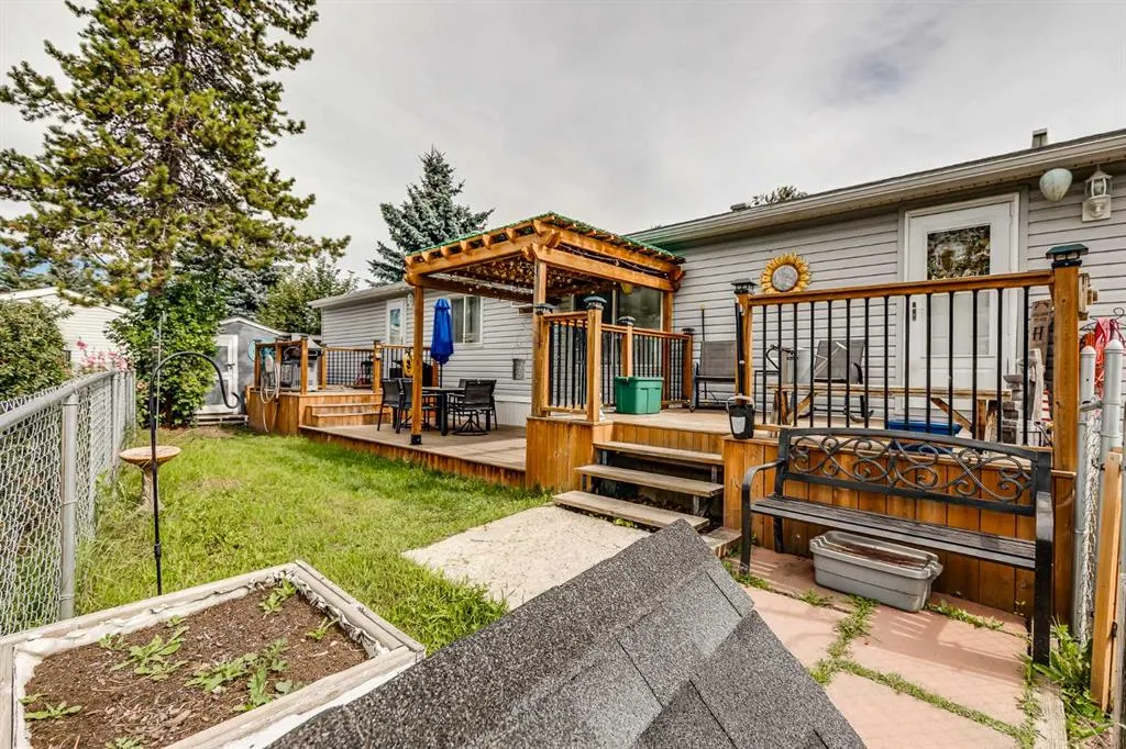 649 Main Street N, #53