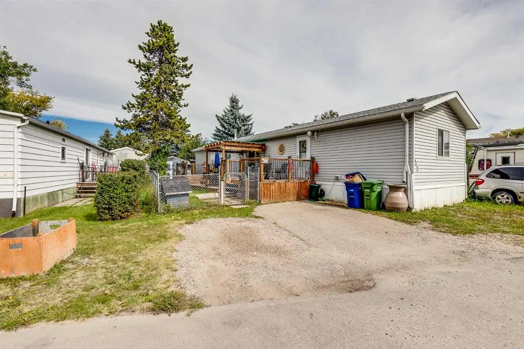 649 Main Street N, #53
